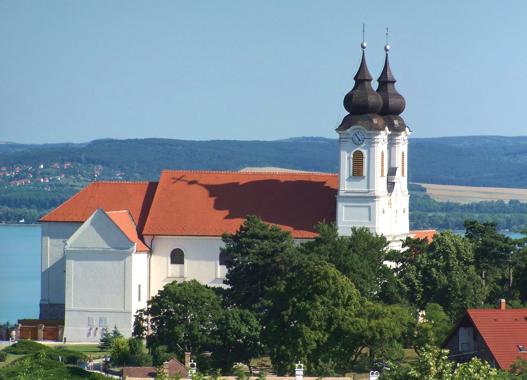 Abbey from Óvár hill